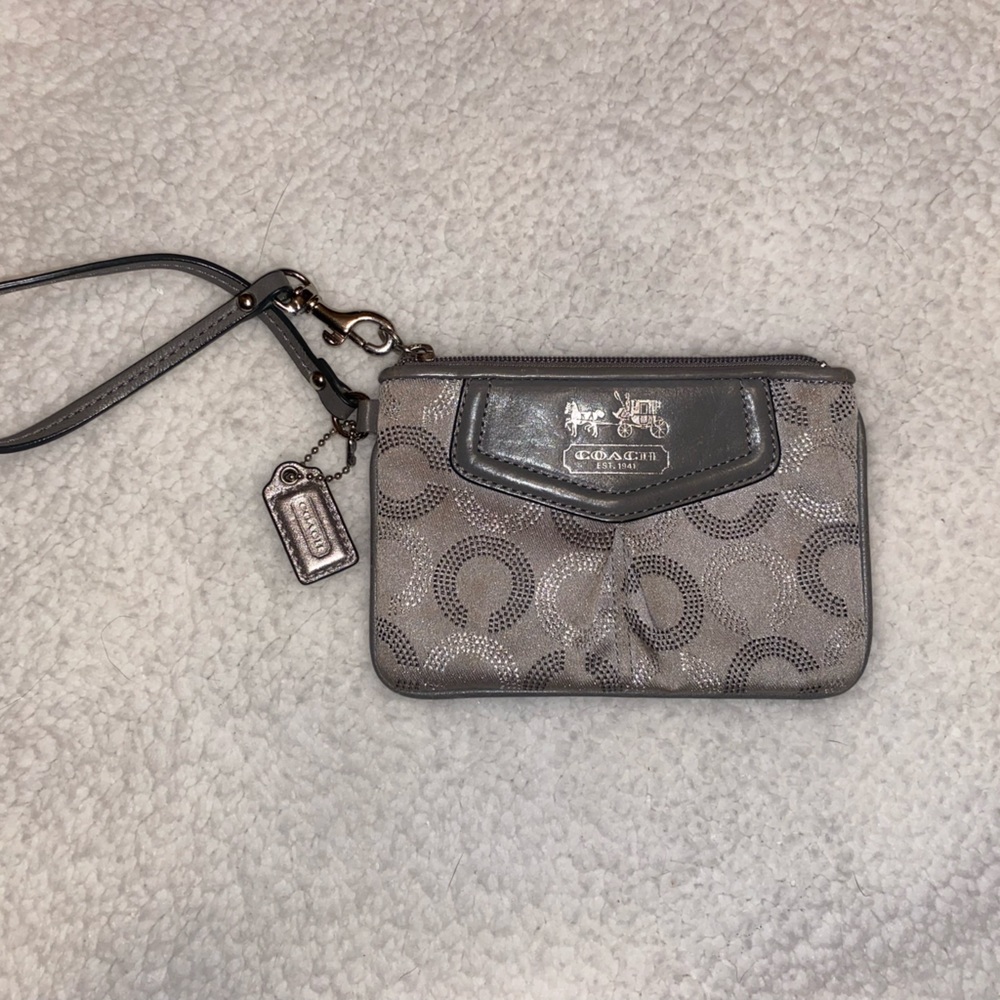 Coach Wristlet 👛